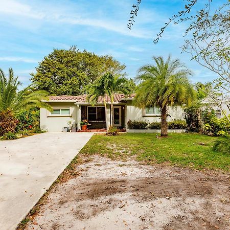 Bnb Hyperion - Updated 1B1B Hideaway - Sleeps 3 Hollywood Eksteriør billede