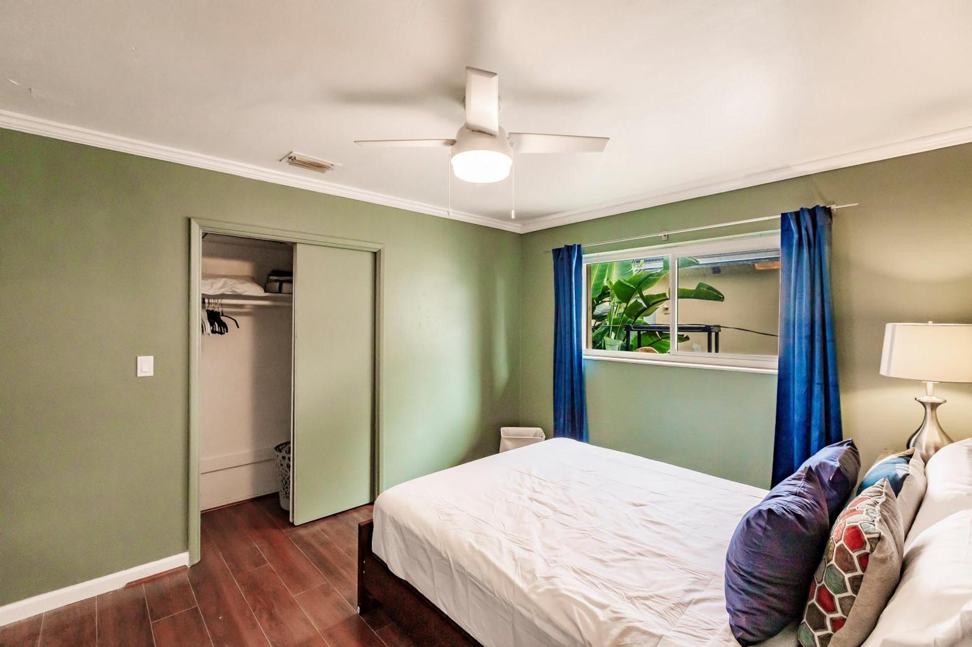 Bnb Hyperion - Updated 1B1B Hideaway - Sleeps 3 Hollywood Eksteriør billede